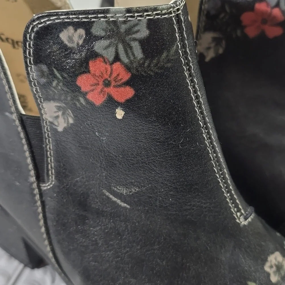 Goby Black Floral Boho Ankle Boots